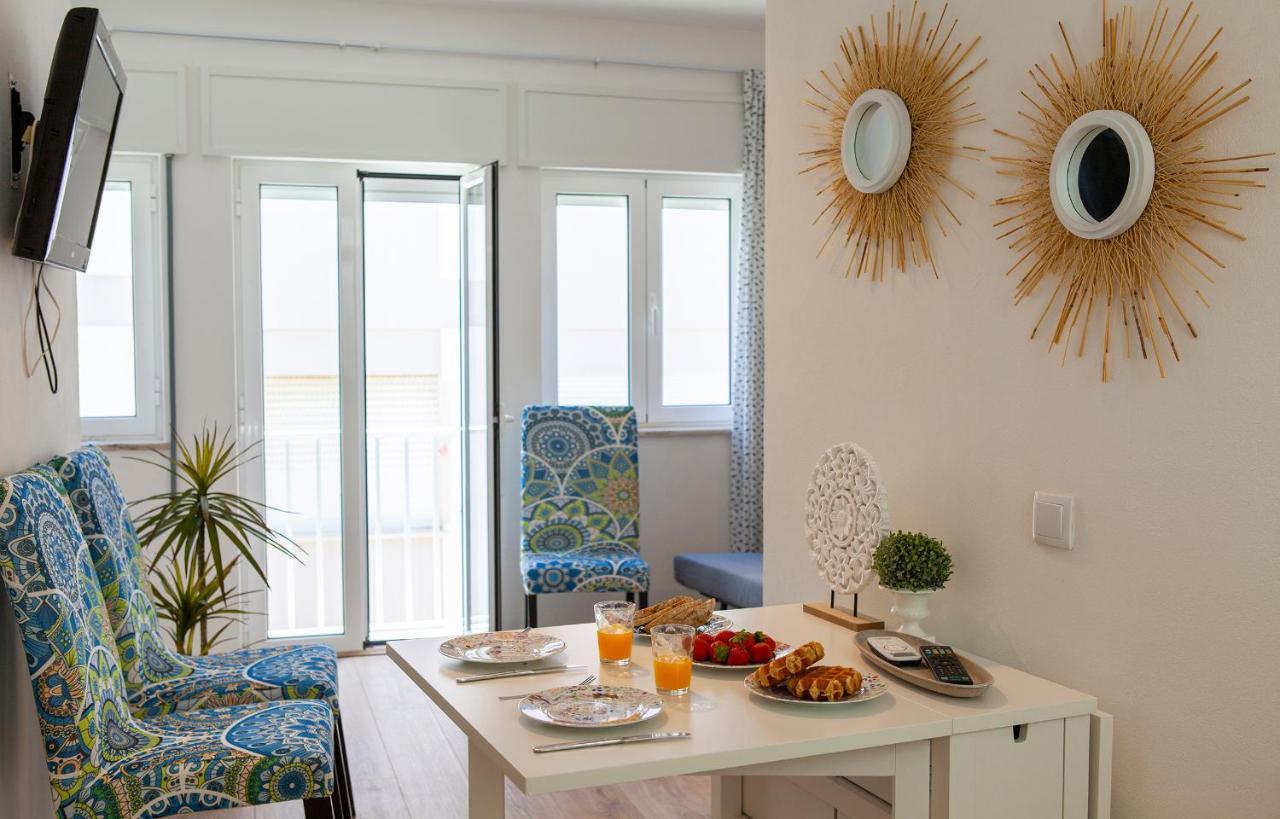 B48 - Olive Tree Street 2 Bed Flat Daire Lagos Dış mekan fotoğraf